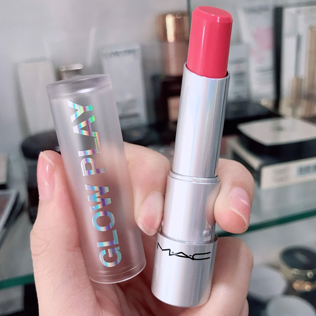 son dưỡng môi Mac glow play lip balm454